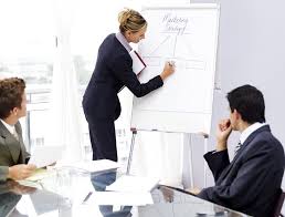 TRAINING HUKUM PEMBANGUNAN DAN PENGGUNAAN MENARA BERSAMA TELEKOMUNIKASI
