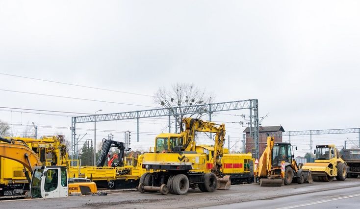 training electronic for heavy equipment